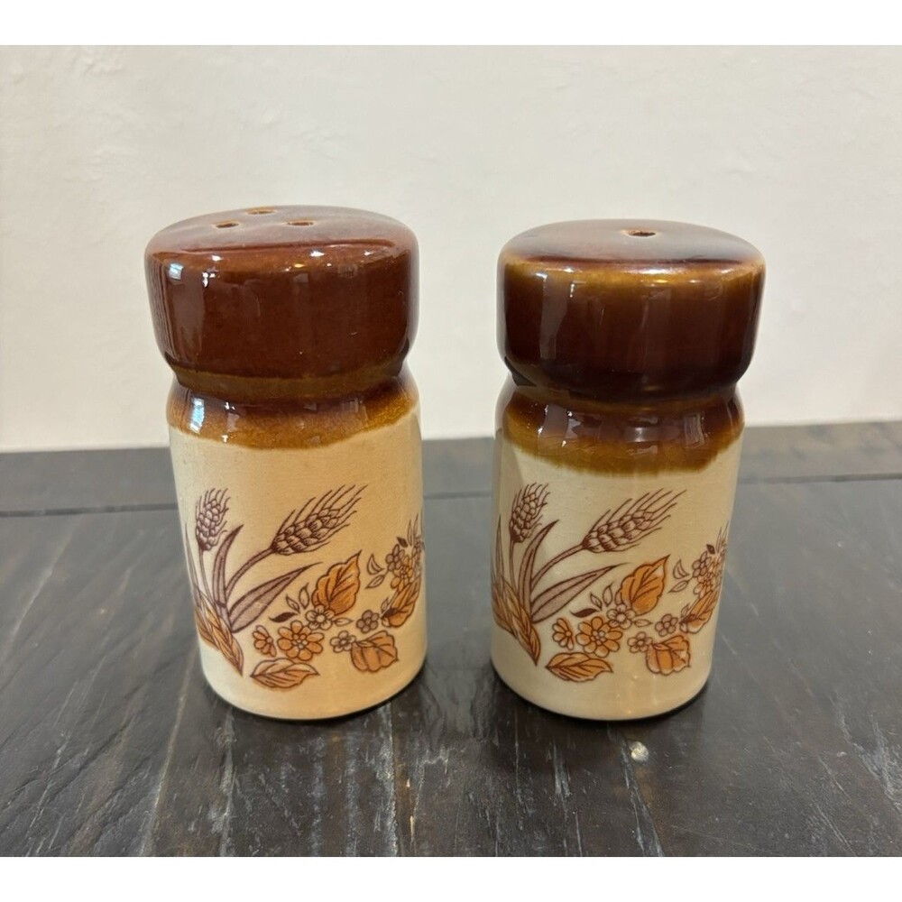 Vintage Brown Wheat Pattern Salt And Pepper Shaker With Plastic Cork